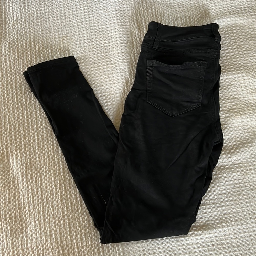 Paige Black Skinny Jean